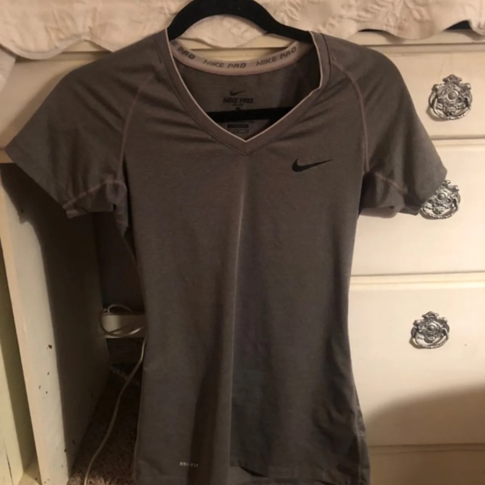 Nike Dri Fit Shirt Size Small